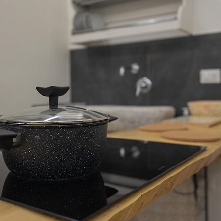 Essenza Suite Siracusa Con Jacuzzi Privata Syracuse Екстер'єр фото